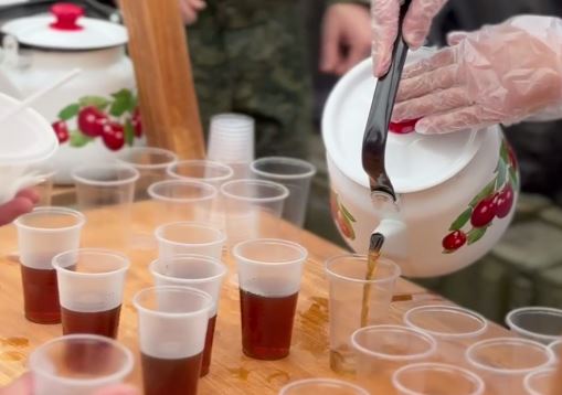 Парк «Солнечный» стал местом, где старооскольцы смогли отведать солдатской каши.