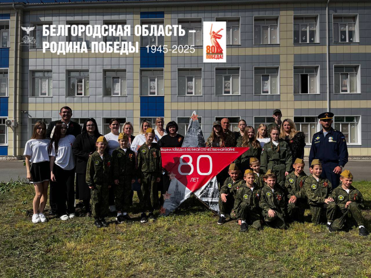 Аллея памятных событий в школе №36.