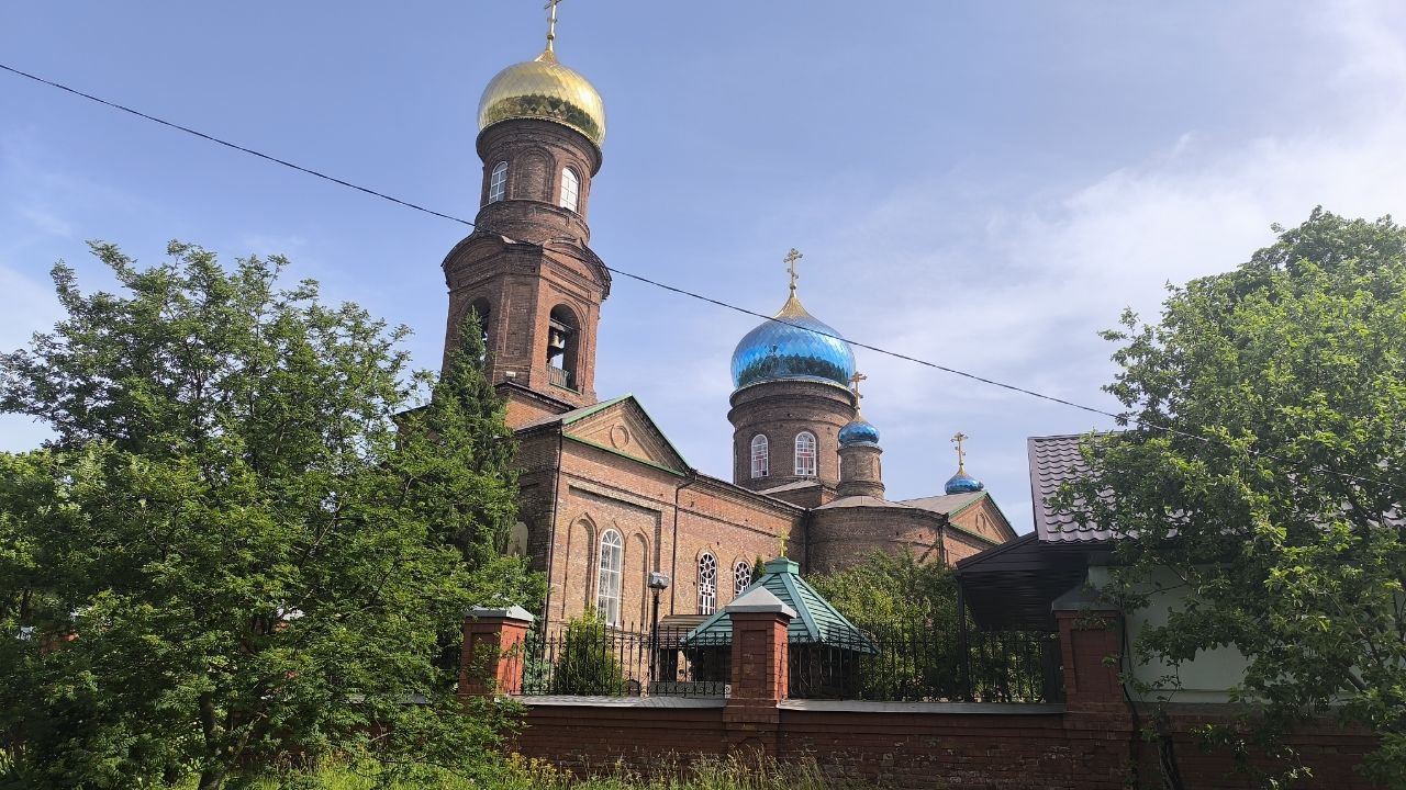 Митрополит Белгородский и Старооскольский Иоанн провёл службу в храме Вознесения Господня.