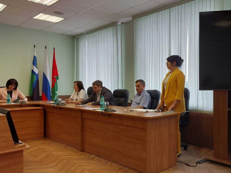 Председатель Старооскольской ТИК приняла участие в заседании общественного Совета.