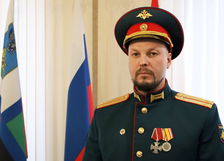 Владимир Жданов представил нового советника главы администрации Старооскольского округа. Владимир Жданов представил нового советника главы администрации Старооскольского округа.