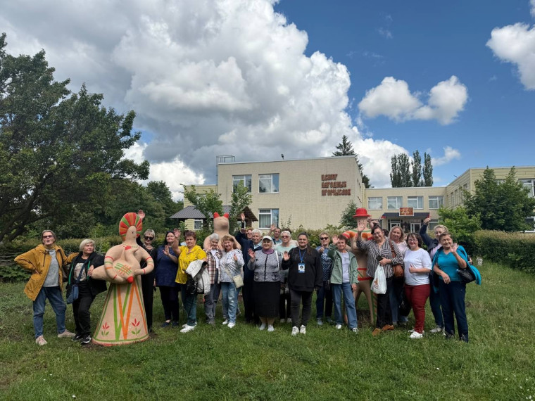 В рамках губернаторского проекта «В гости к соседям» Старооскольский округ принимал делегацию из Губкинского округа. В рамках губернаторского проекта «В гости к соседям» Старооскольский округ принимал делегацию из Губкинского округа.