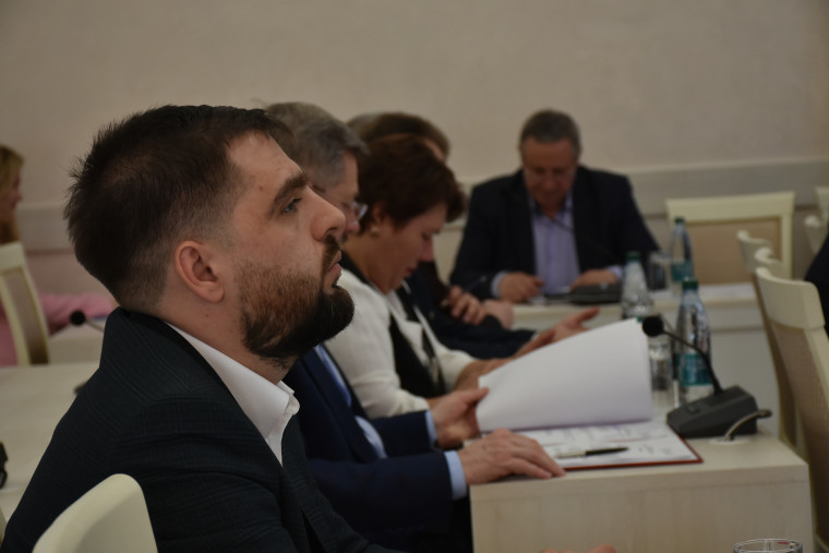 Состоялось двадцать второе заседание Совета депутатов Старооскольского городского округа четвертого созыва.